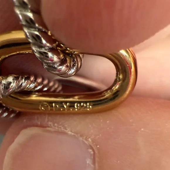 Elegant Silver and Gold Tone Chain Bracelet - Picture 5 of 10